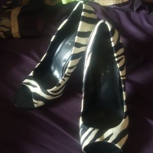 Glaze Zebra print heel
